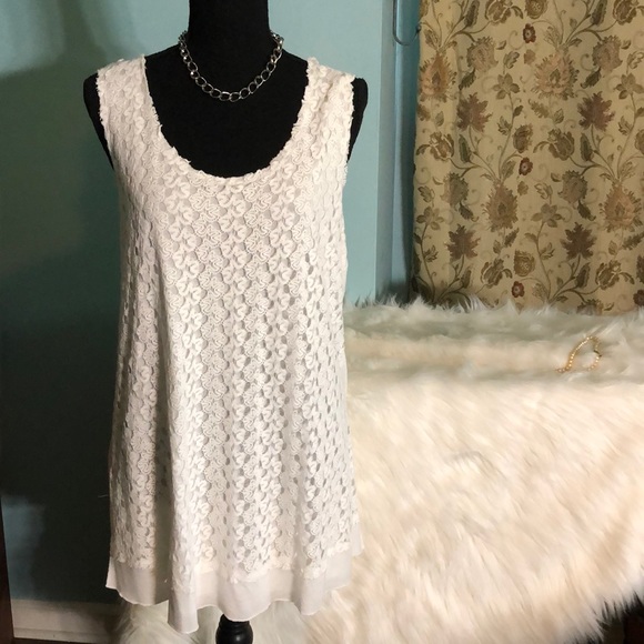 Sundance Tops - Sundance Lace Tank top